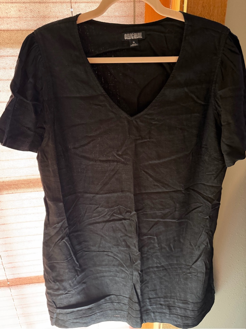 Women's Black V-Neck Short Sleeve Dress
